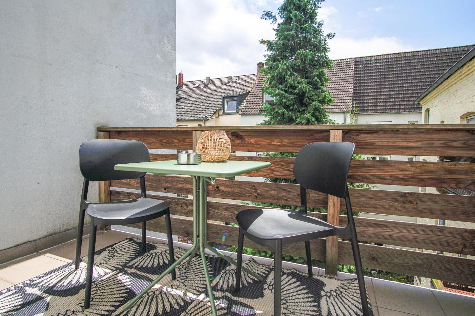 Homefy Balcony Apartment - Up To 4 People - Close To Fair - Free Parking 에센 외부 사진